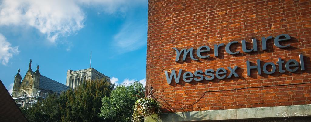 Mercure Winchester Wessex Hotel Ngoại thất bức ảnh